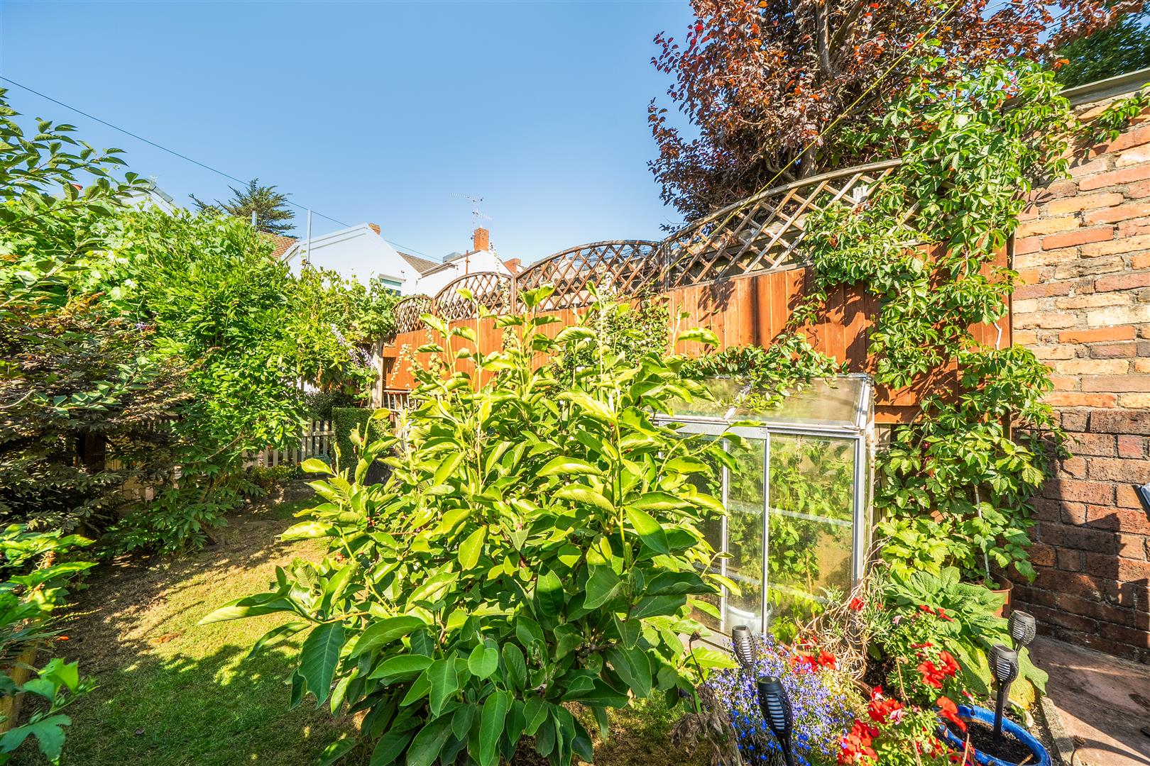 St. Illtyds Crescent, St. Thomas, Swansea, SA1 8HR